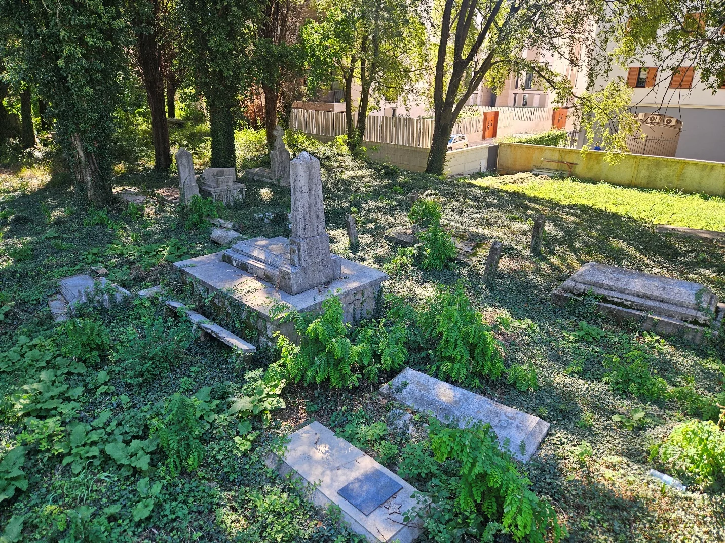 Manastiri i crkve kao najznačajniji oblici zadužbinarstva